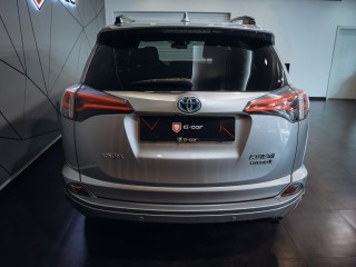 Toyota RAV4 2.5 Selection