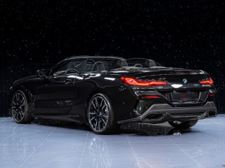 BMW 8M850i xDrive Mperformance B&W