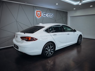 Opel Insignia B Innovation Grand Sport CDTi